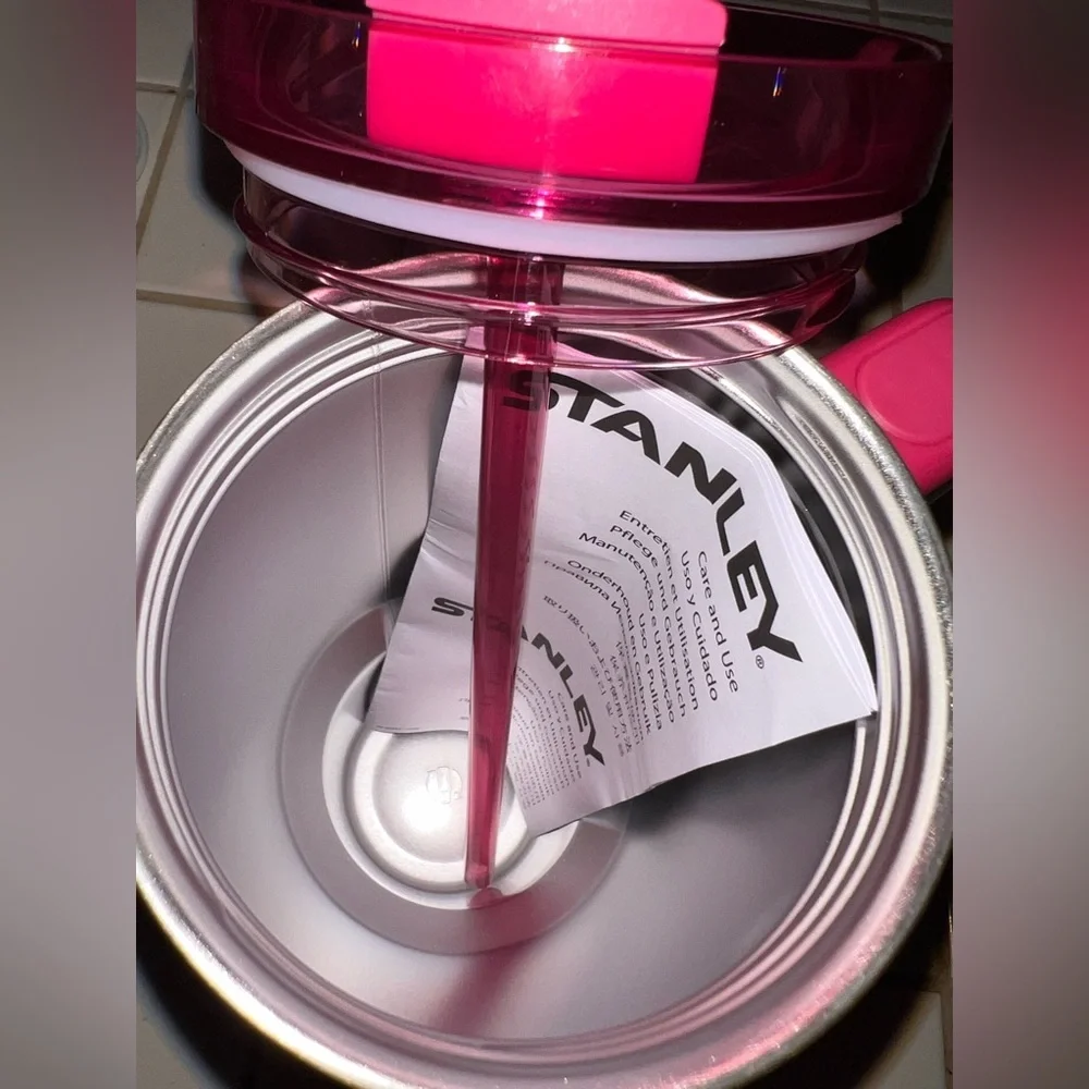 Stanley X Starbucks  Berry Pink Glitter 40oz NWT - Picture 6 of 7